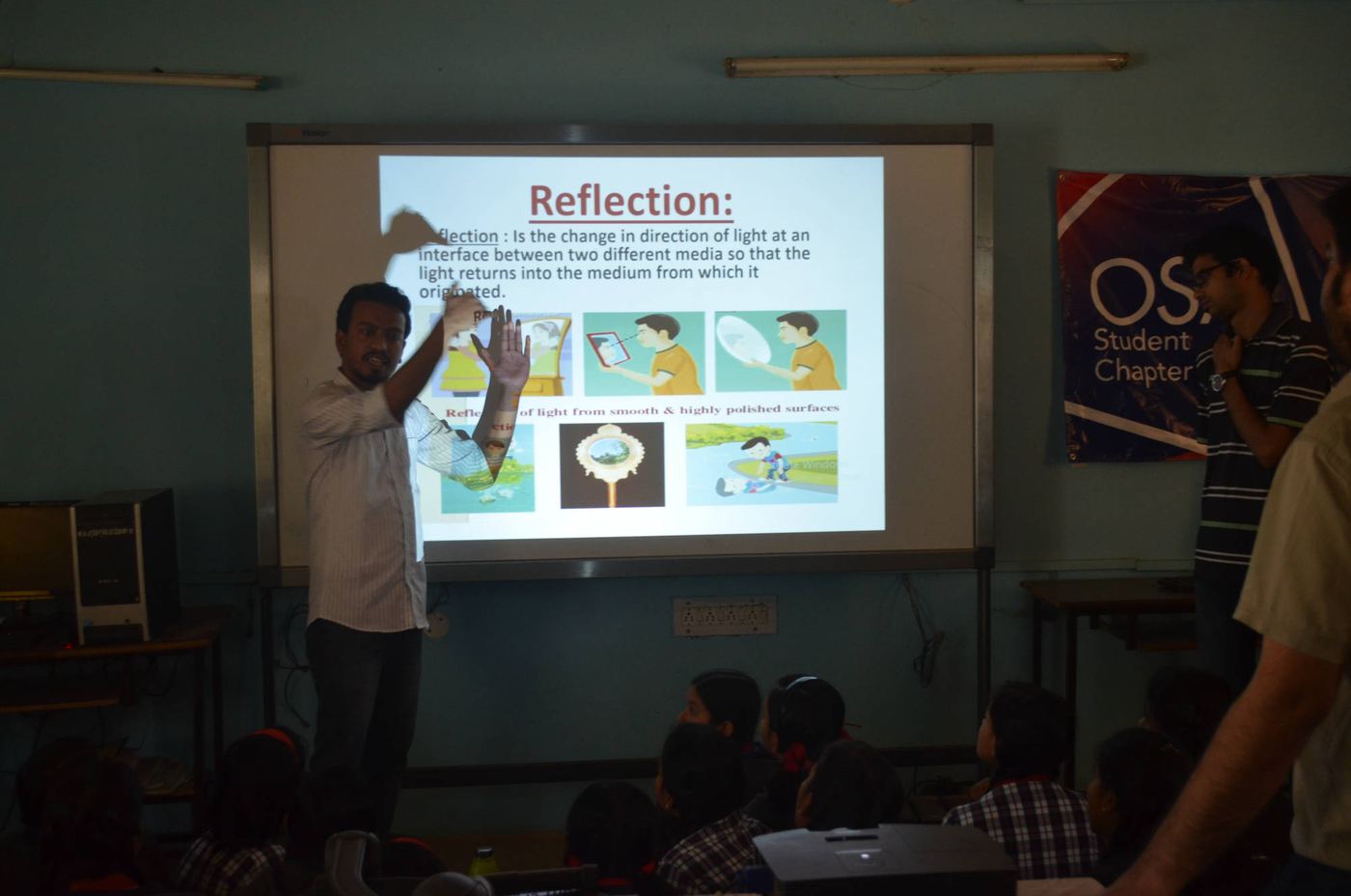 Explore Light workshop at Kendriya Vidyalaya, photo 8